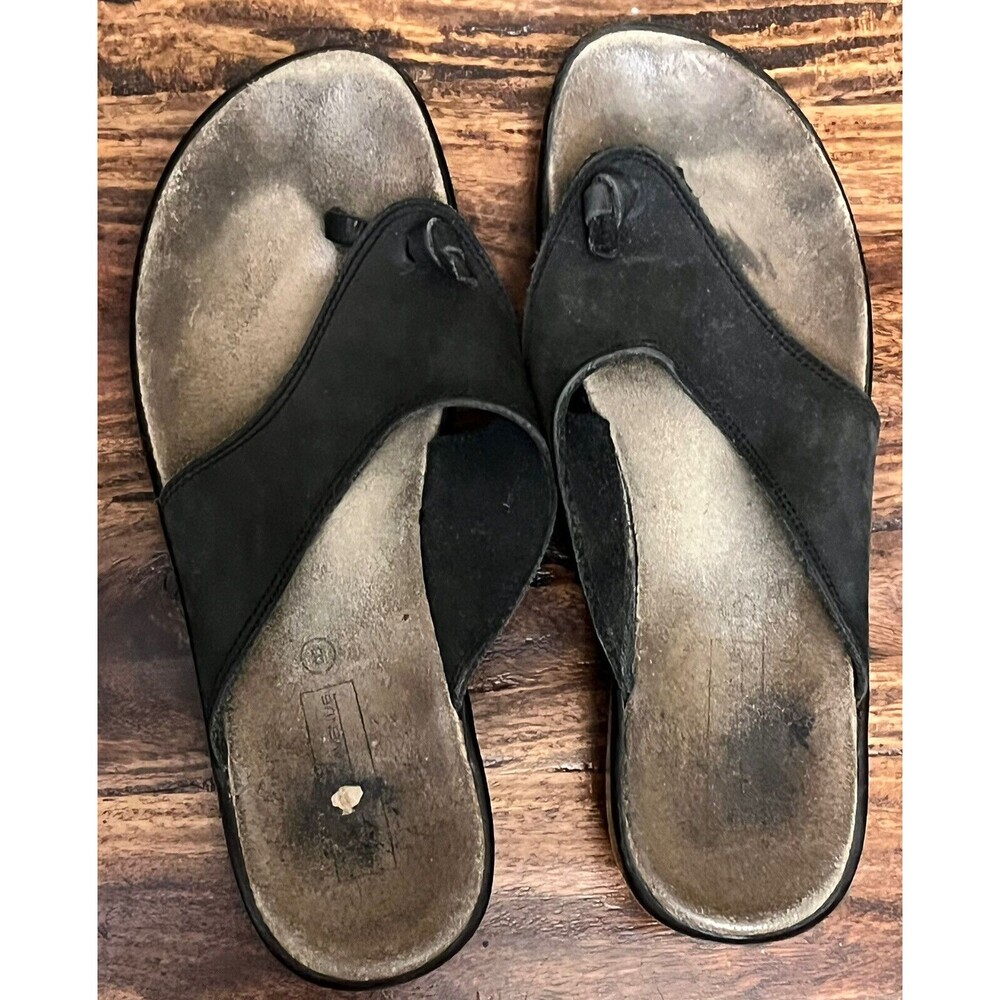 Saks Fifth Avenue Black Nubuck Leather Thong Sandals 8 Slip On Heel Coastal Boho
